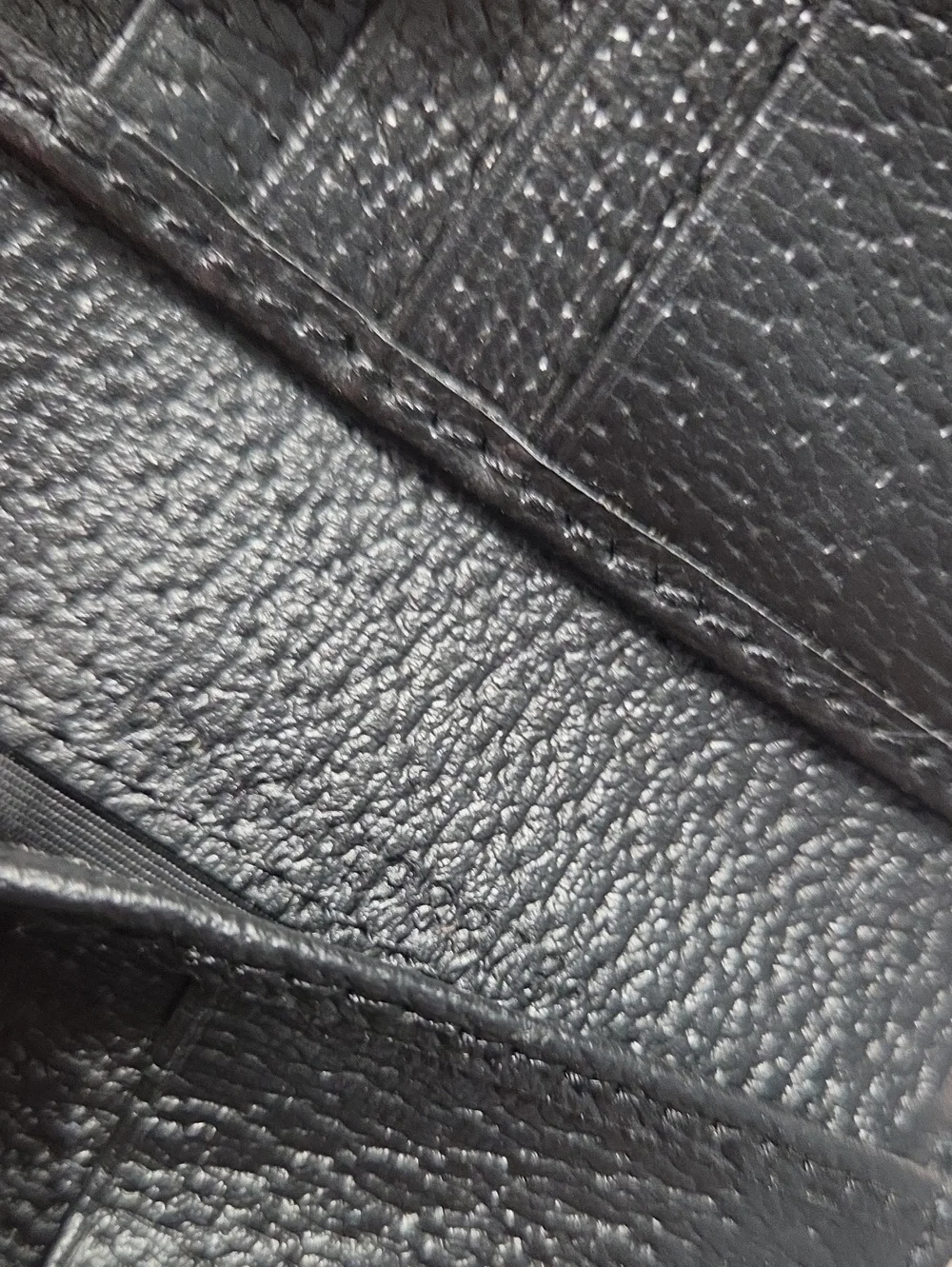 Gucci authentic bi